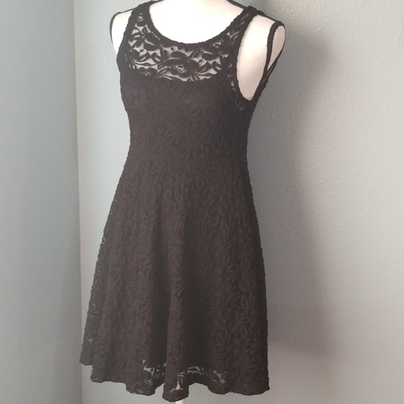 Audrey 3+1 Lined Black Lace Skater Dress - Picture 2 of 8